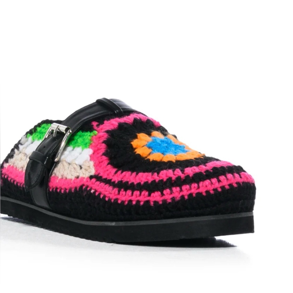 Azalea Wang Black Crochet Mule with Multicolor Medallions - Picture 6 of 6
